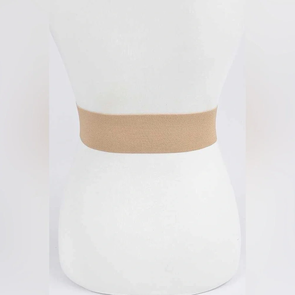 Oversized Metal Buckle Accented Elastic Statement Belt